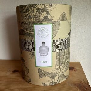 Scentsy Diffuser Shade (Evolve)